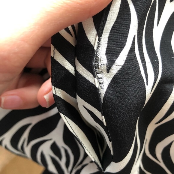 NINE WEST Silk Zebra-Print shirt Dress - Picture 12 of 16